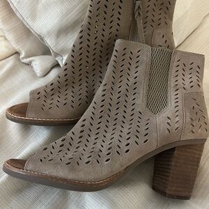 Toms Taupe Wedge Booties